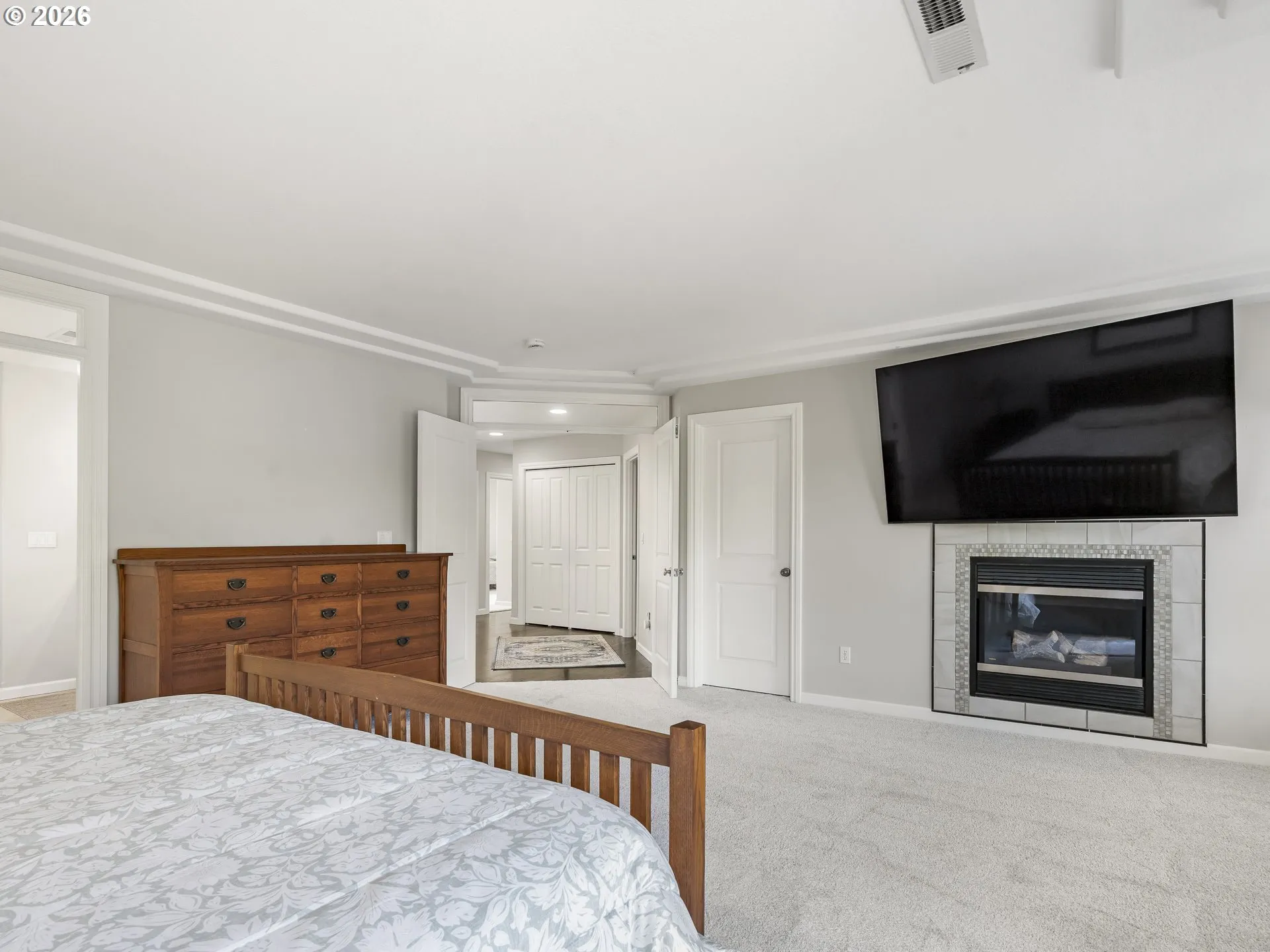 Bedroom, Owner's Suite