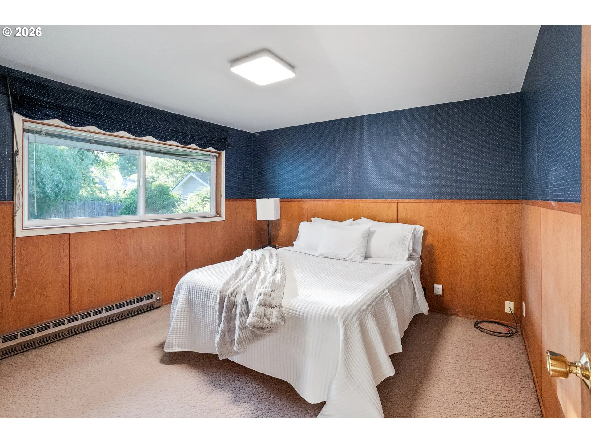 Bedroom, Primary
