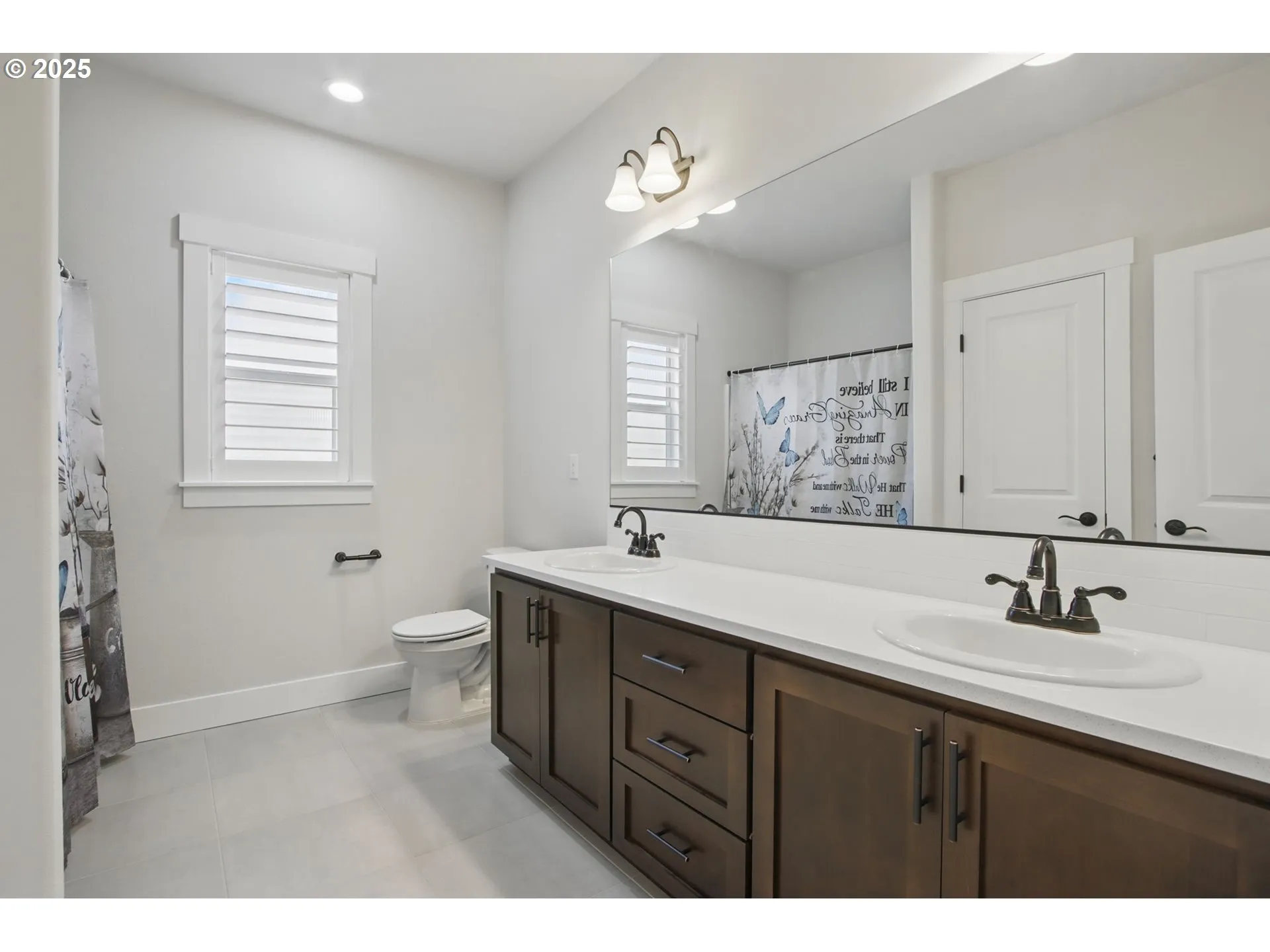 Bathroom-Hall