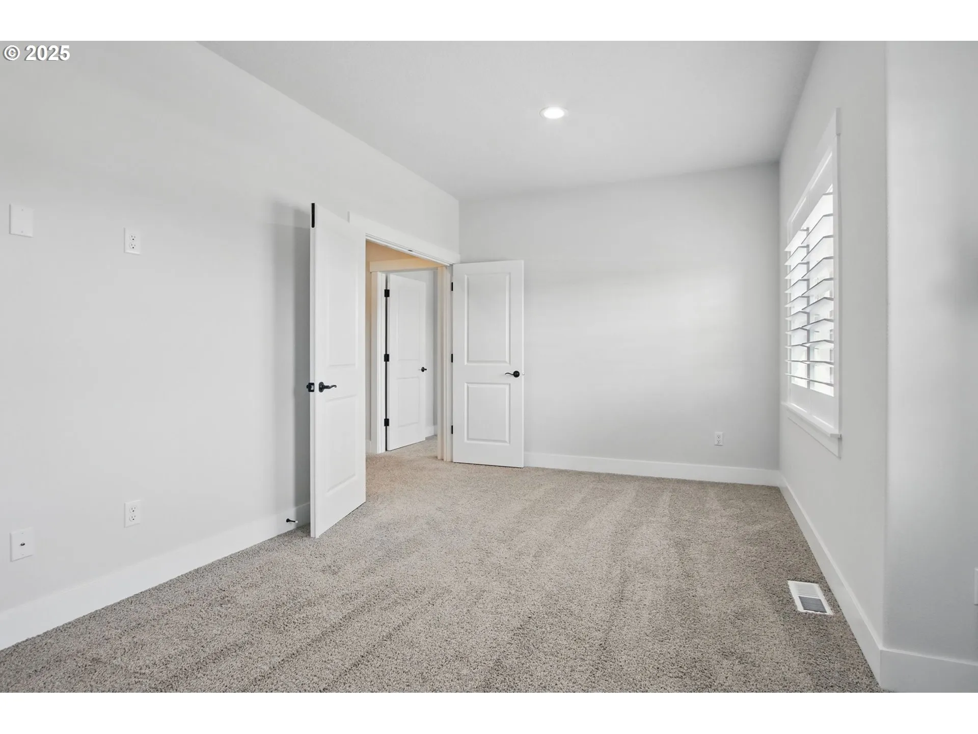 Bonus Room-Upper