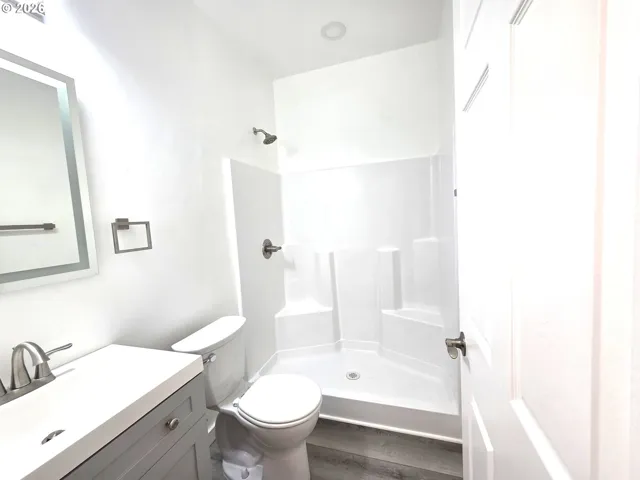 Bathroom, Attached-Walk in Shower