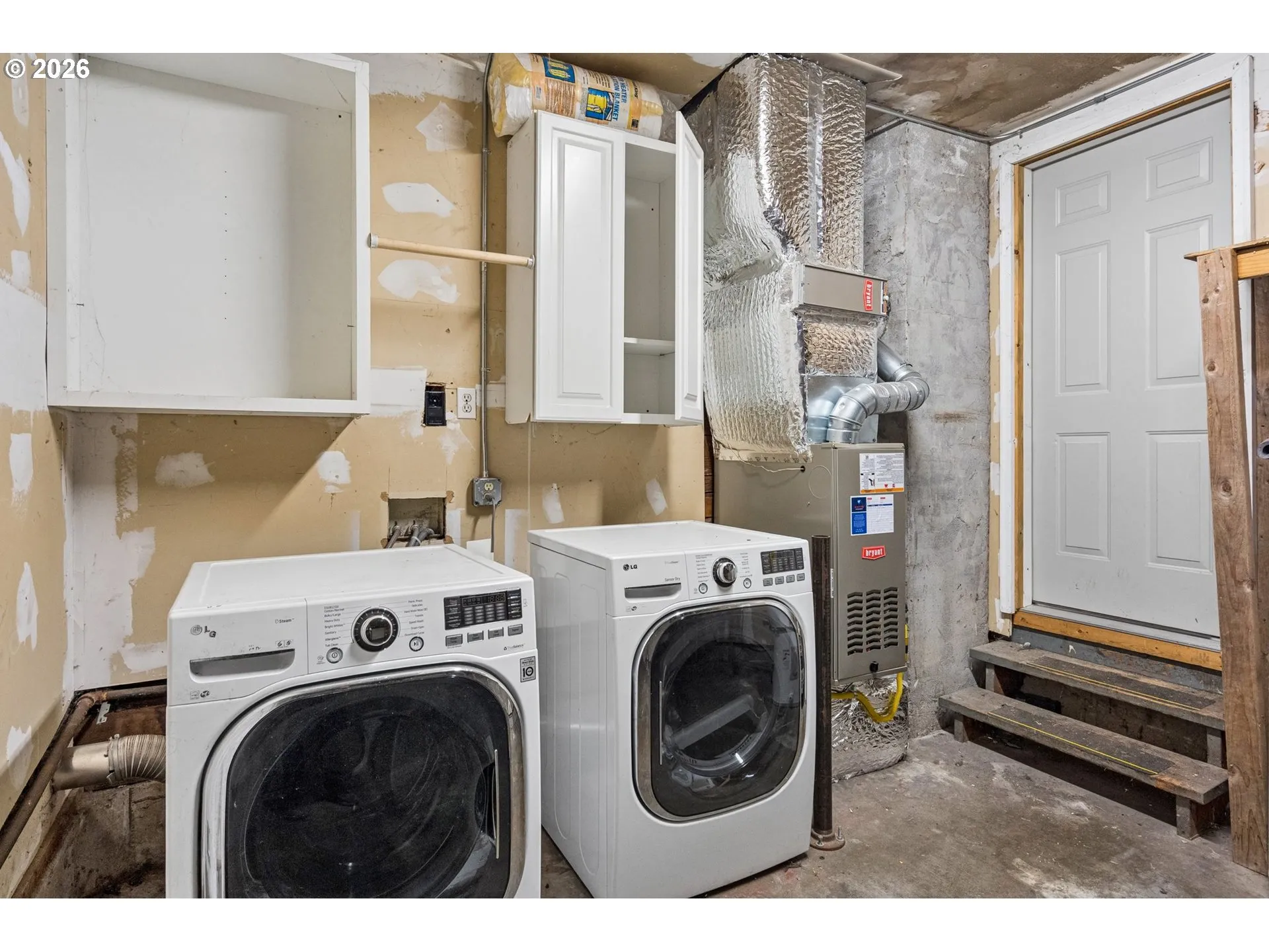 Laundry-Garage