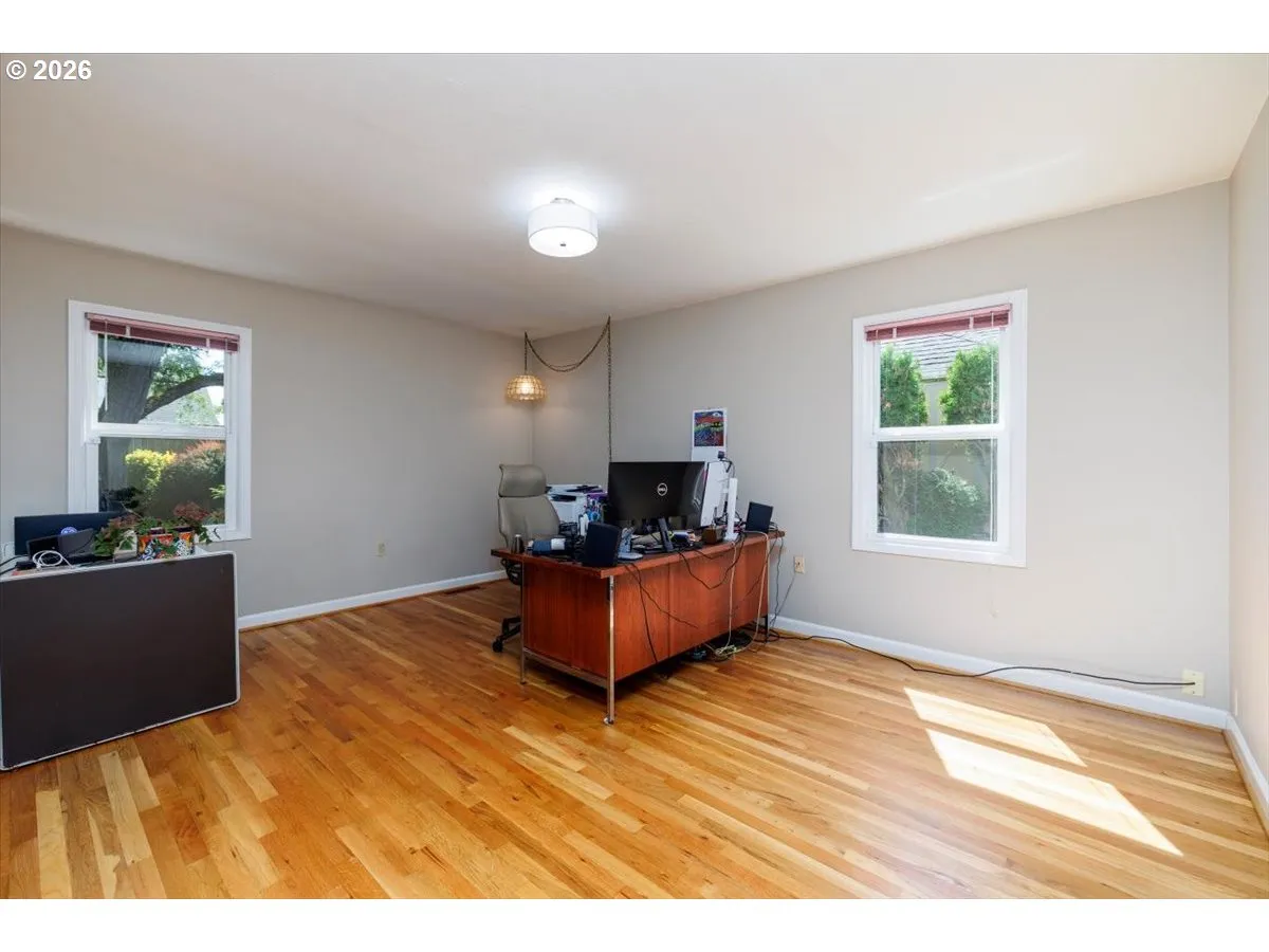 Bedroom-Main