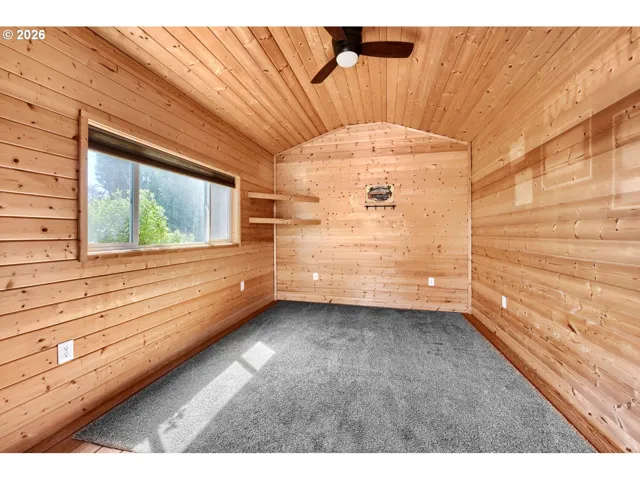 Studio-Ceiling Fan