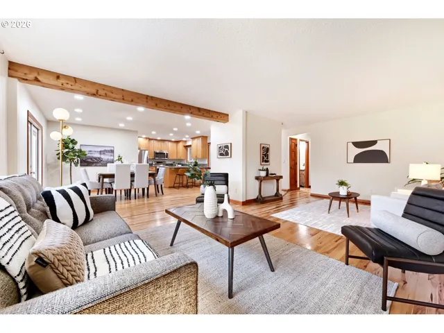 Living Room/Dining Room