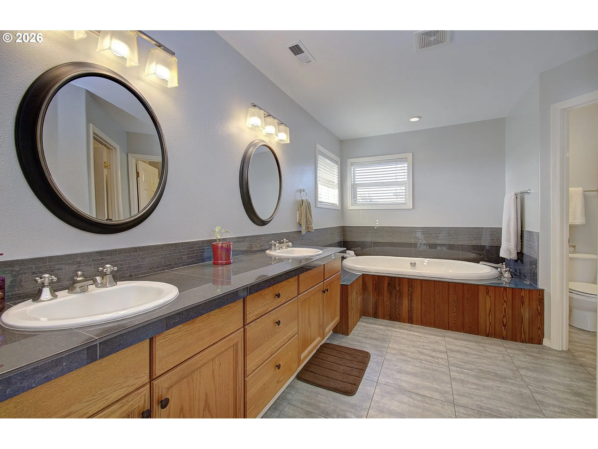 Bathroom, Attached-Double Sinks
