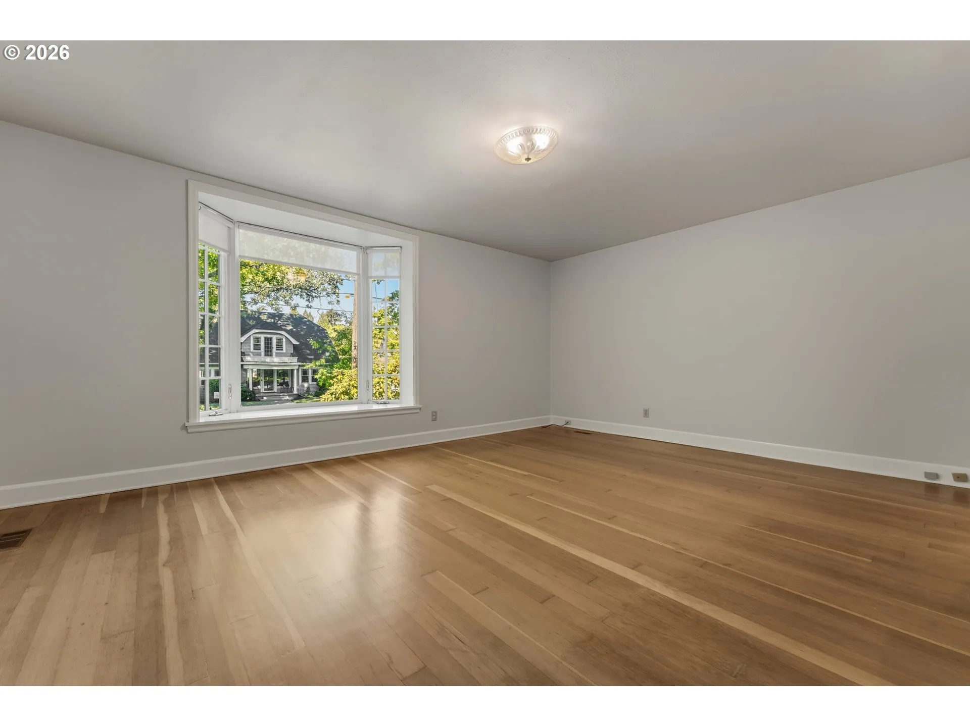 Bedroom-Main