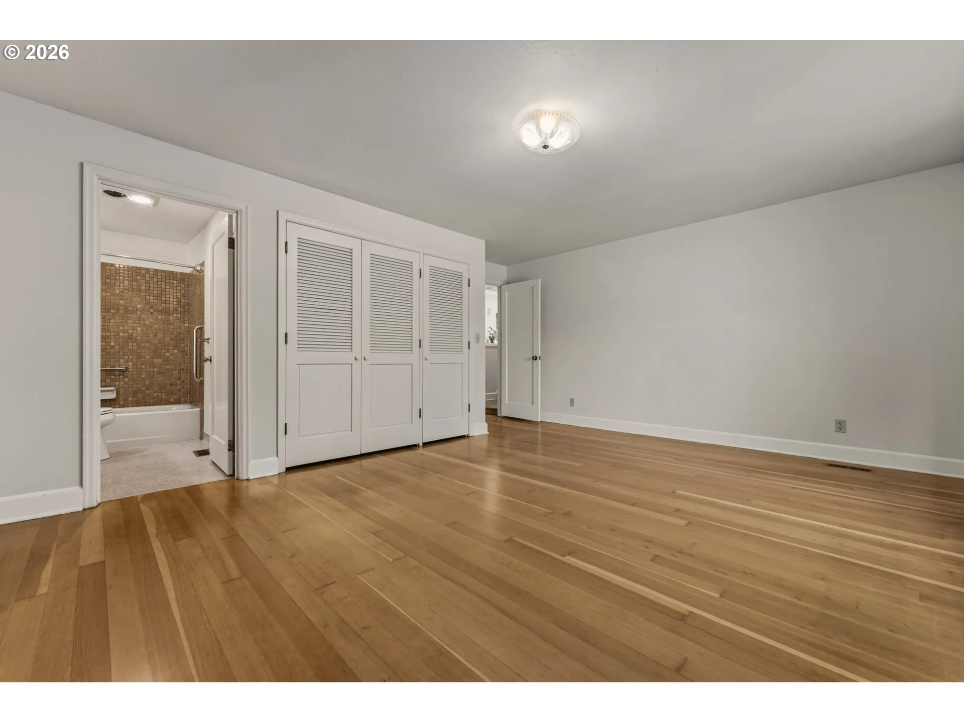 Bedroom-Main