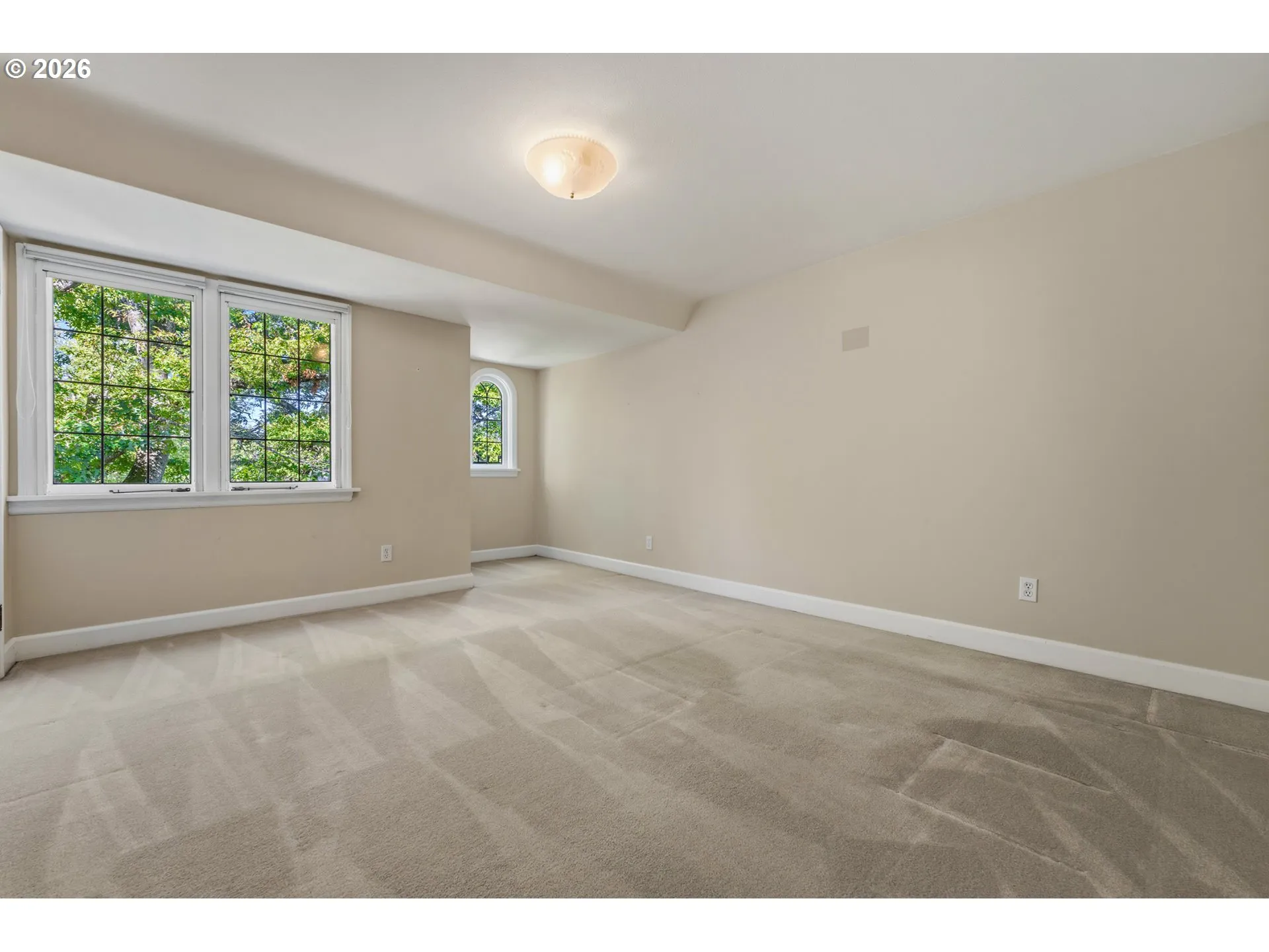 Bedroom-Upper