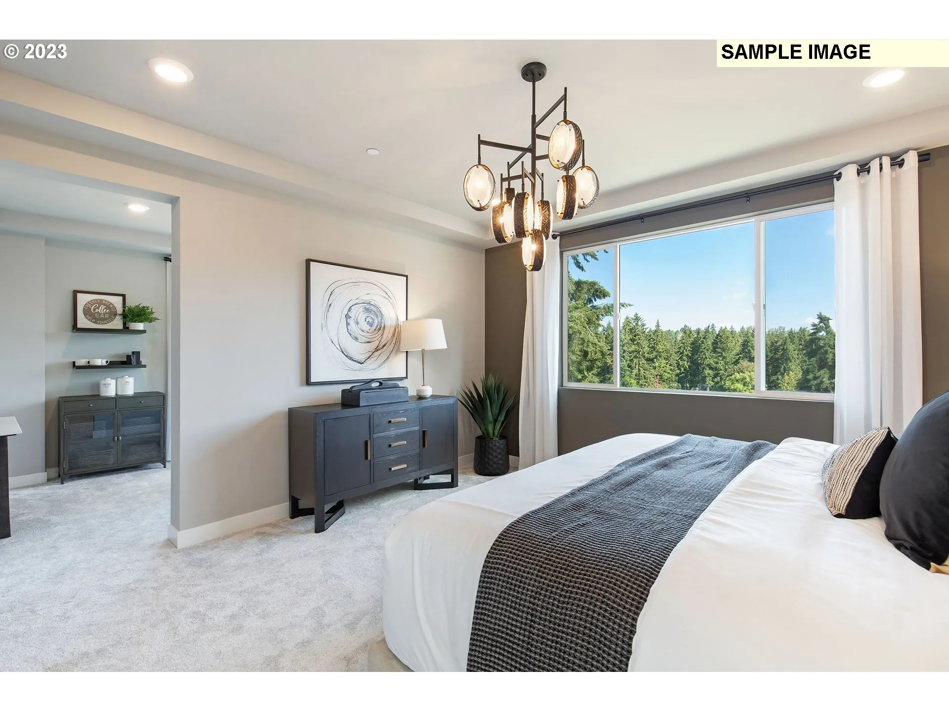 Bedroom, Owner's Suite