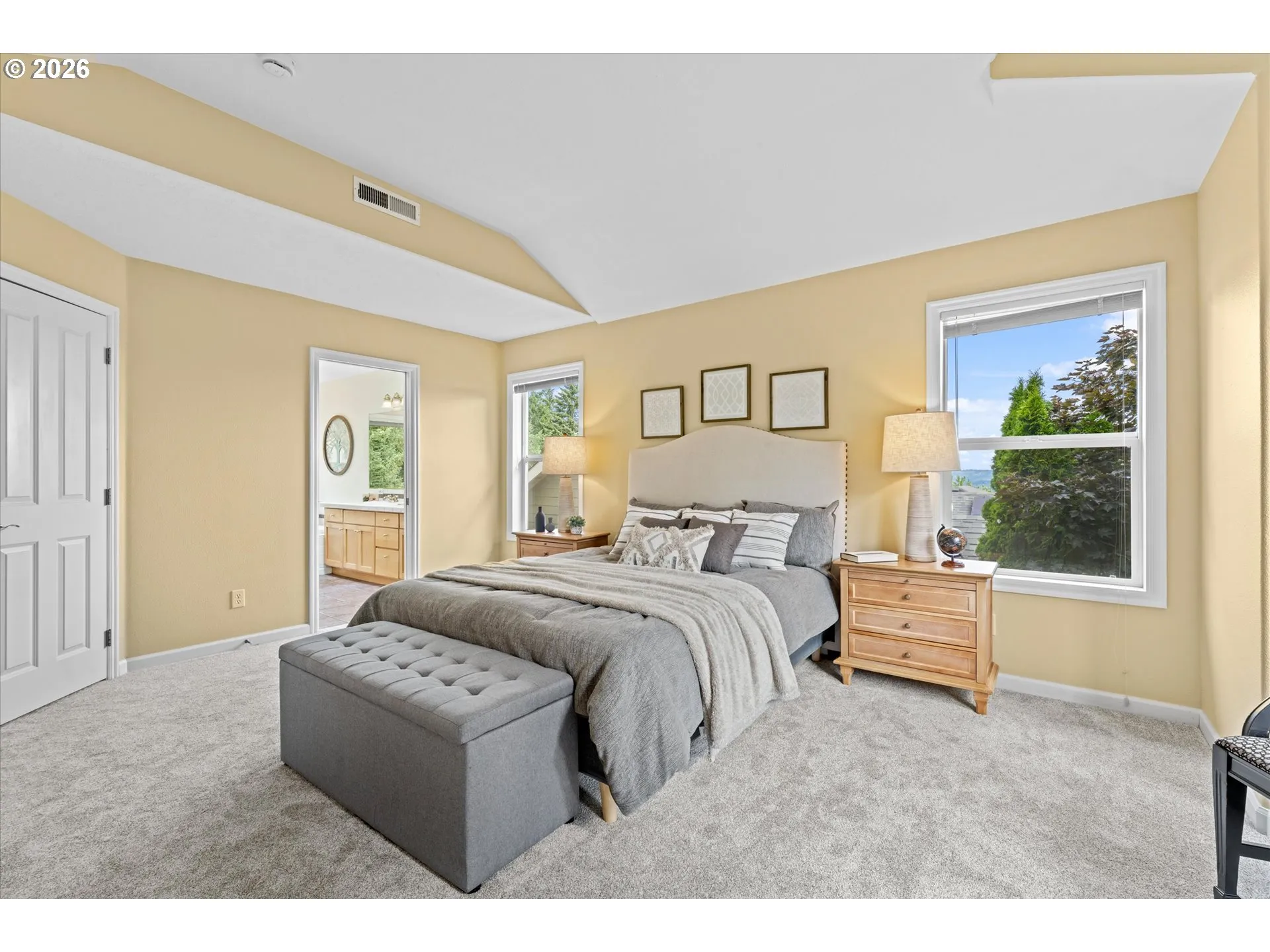 Primary Bedroom-Upper