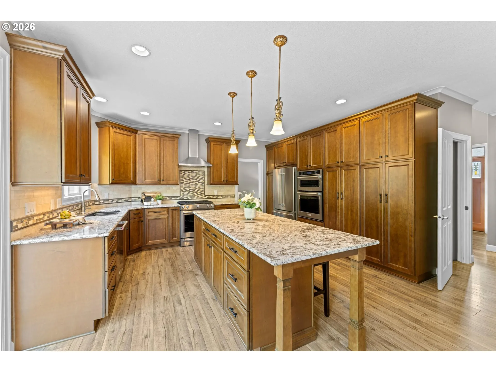 Kitchen-Island