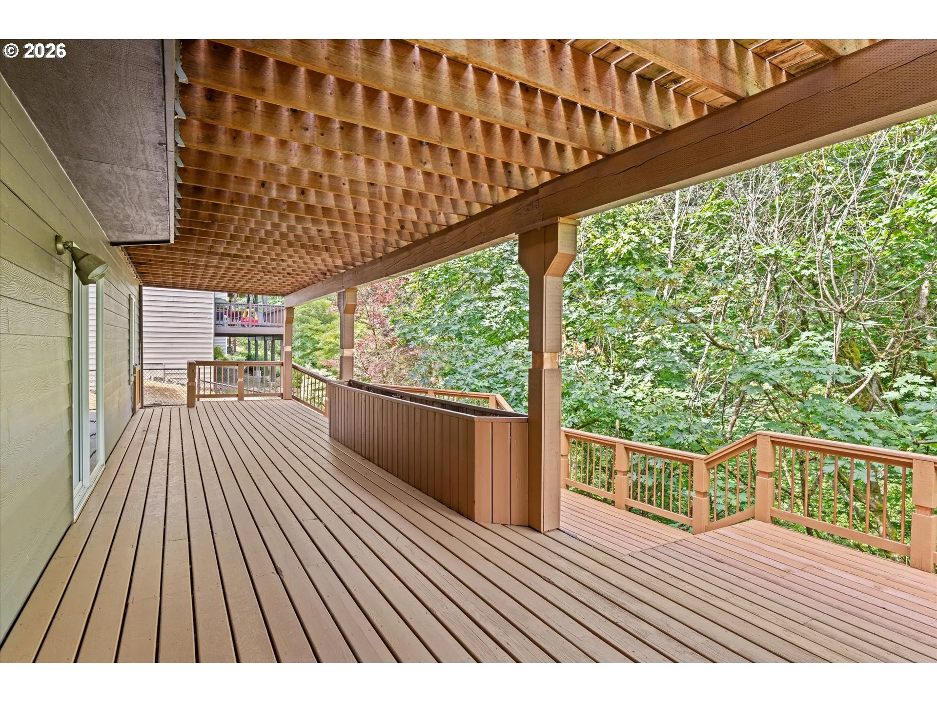 Deck-Lower