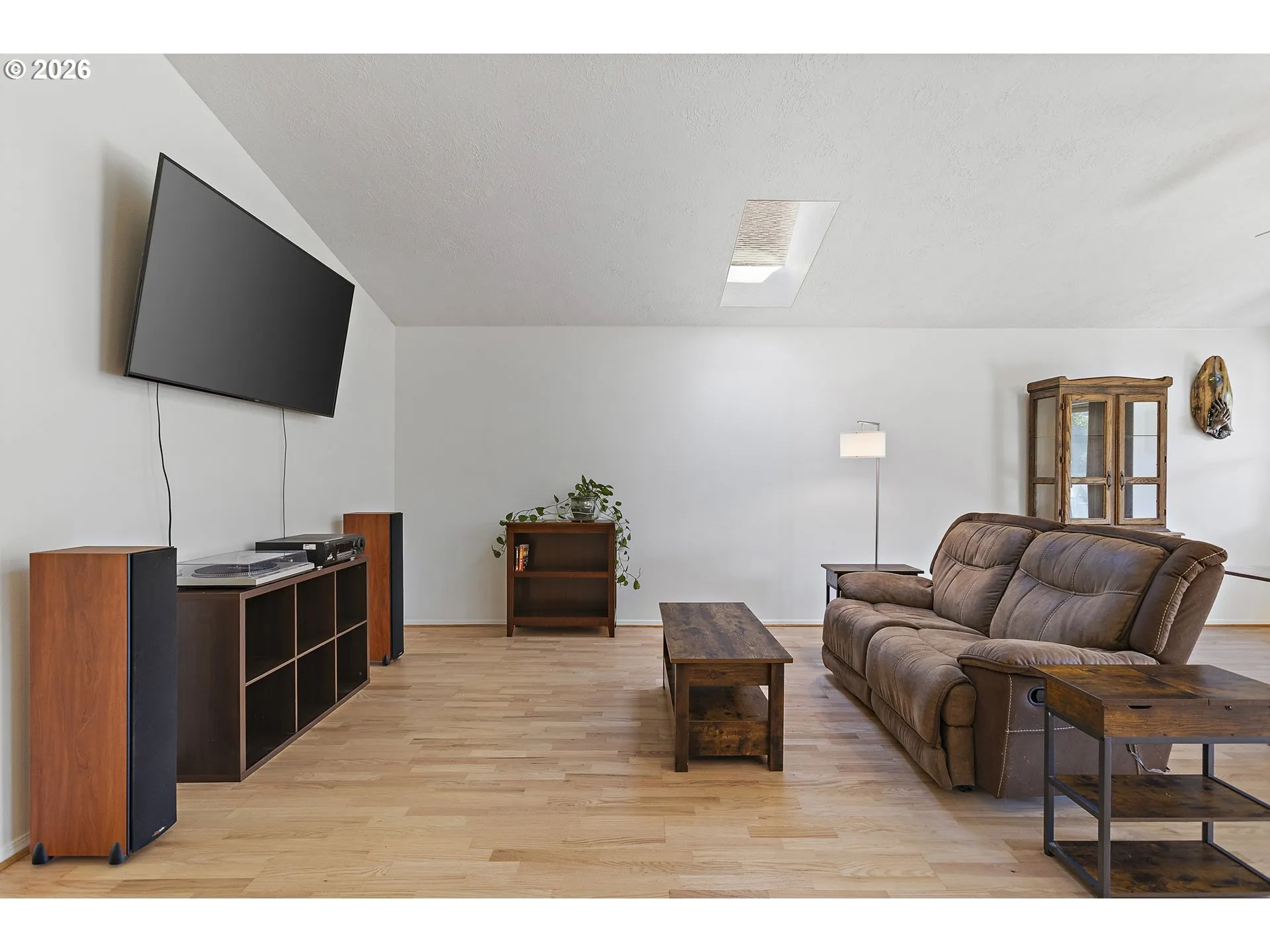 Great Room-Skylight
