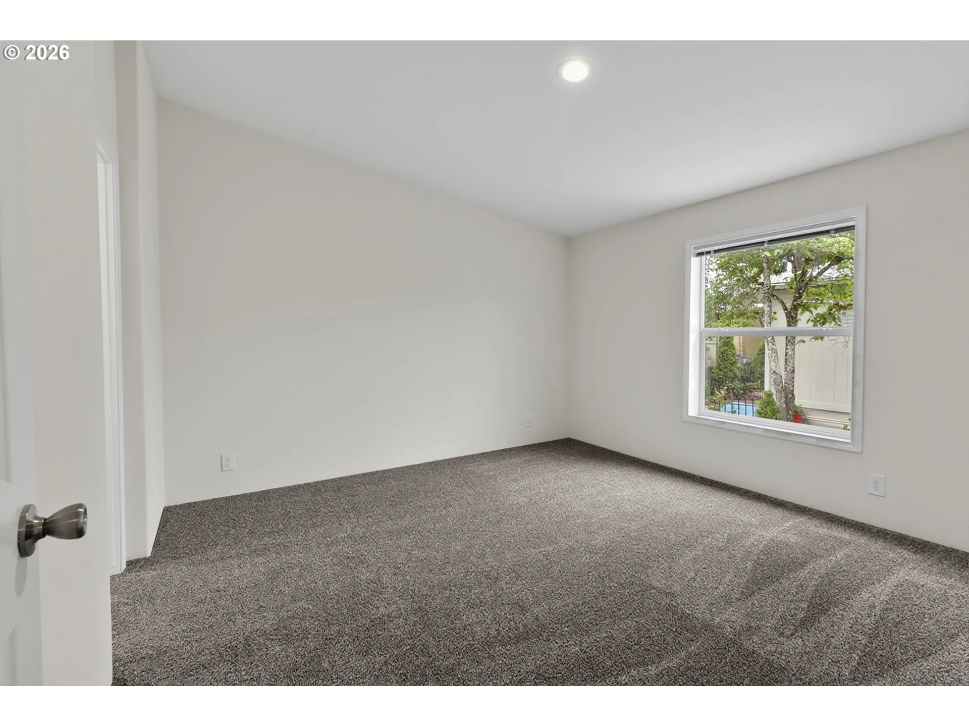 Bedroom, Primary