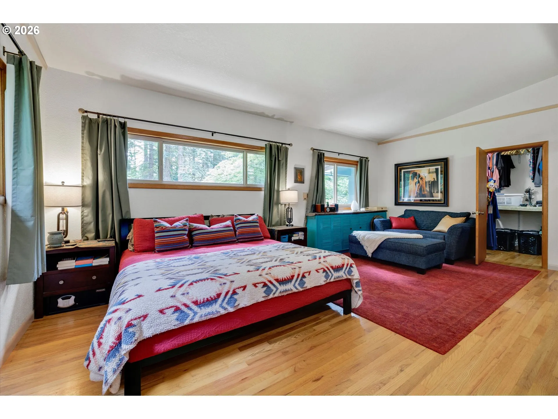 Bedroom, Owner's Suite-Main