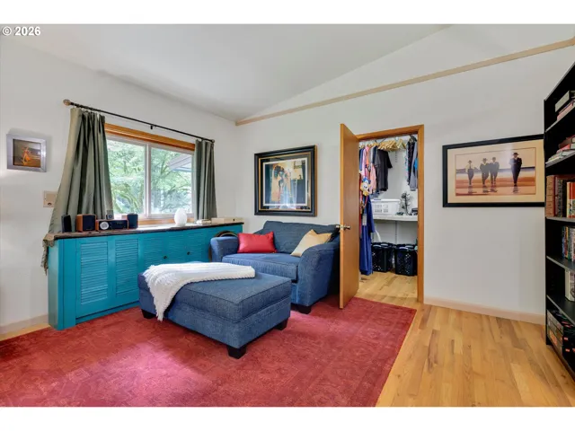 Bedroom, Owner's Suite-Main