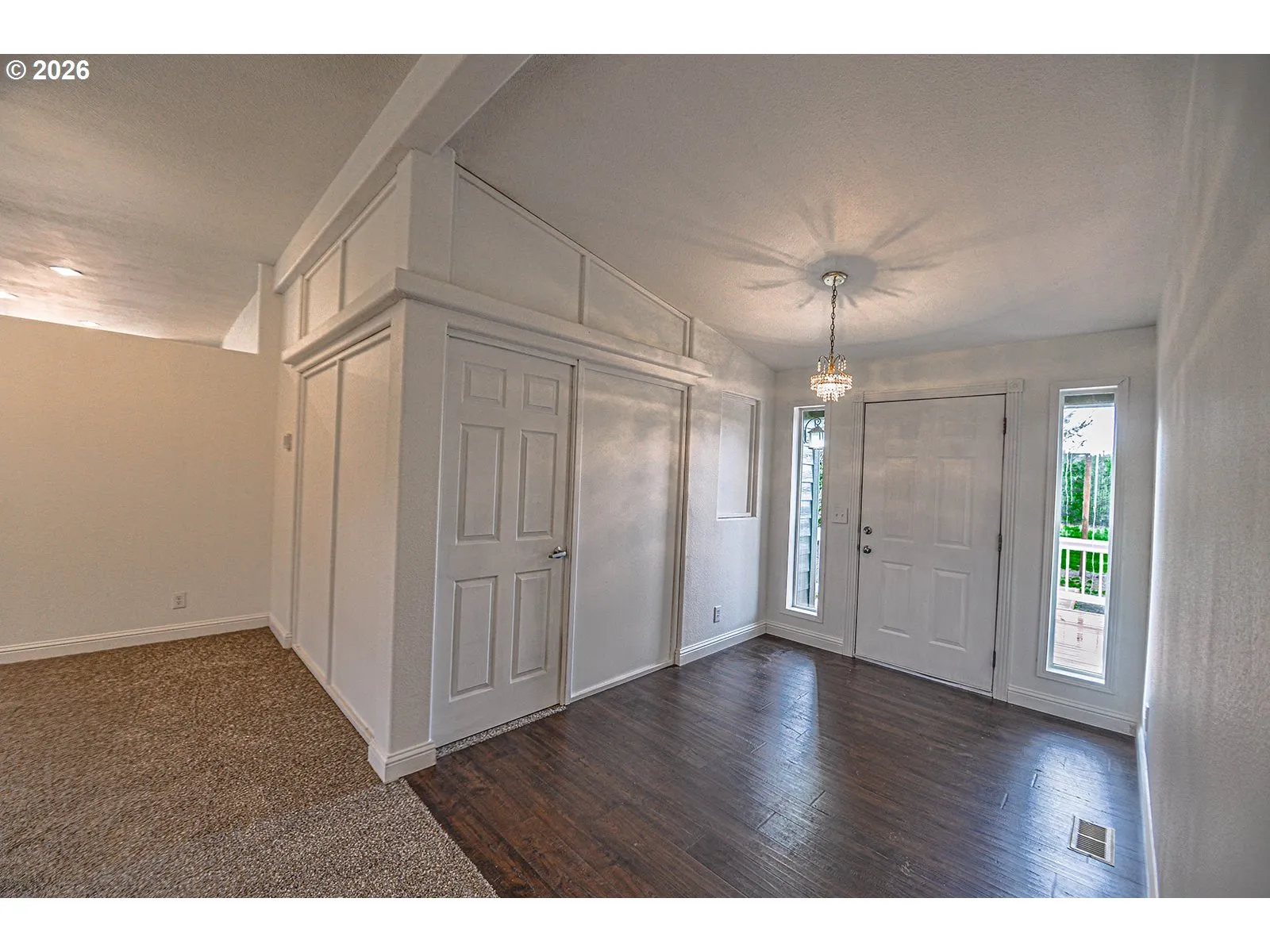 Entrance/Foyer
