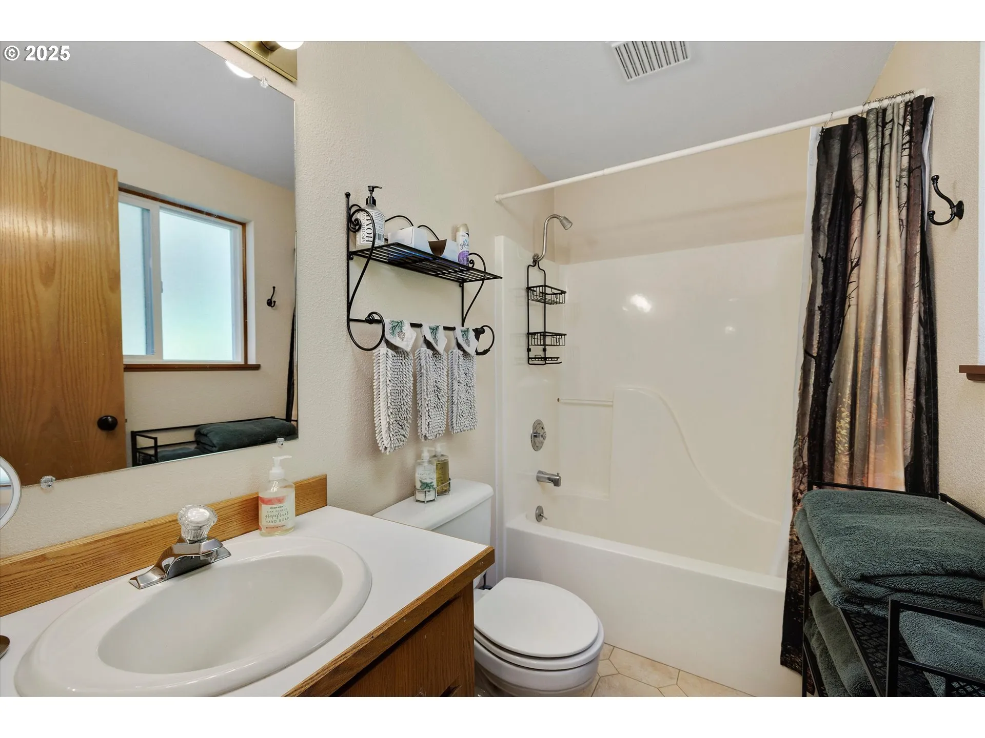 Bathroom-Hall
