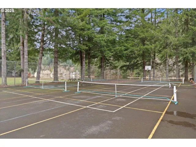 Community Tennis