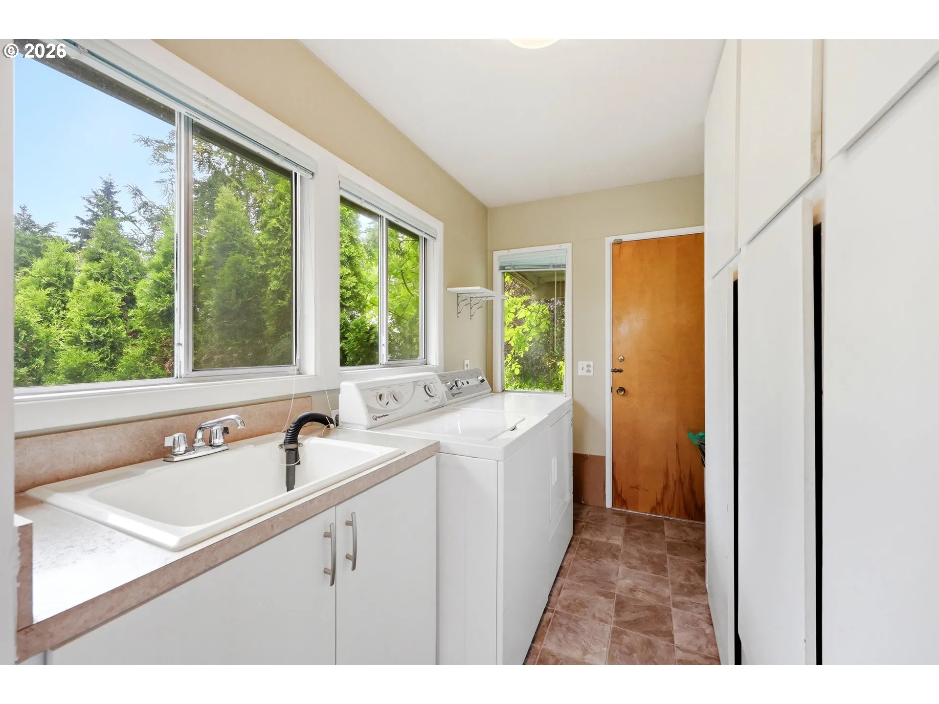 Laundry-Main
