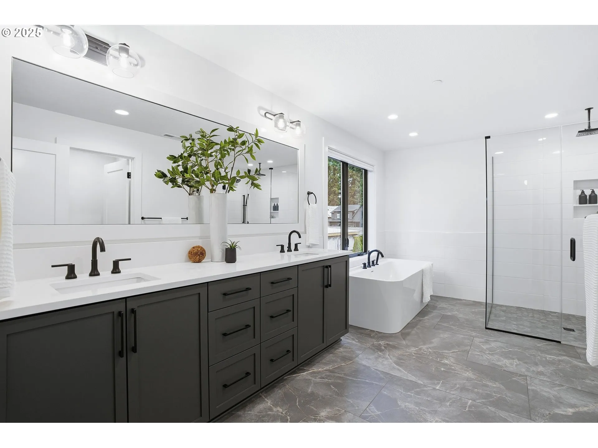 Primary Bedroom-Attached Bathroom