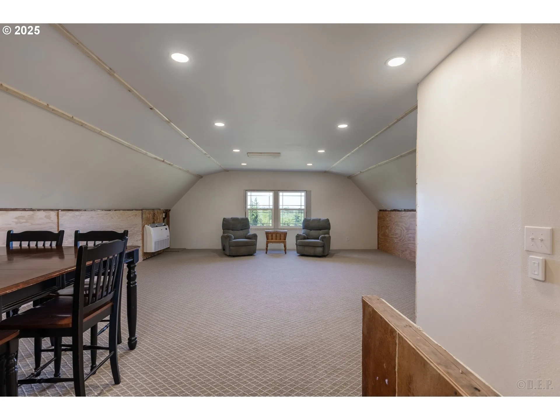Family Room-Upper