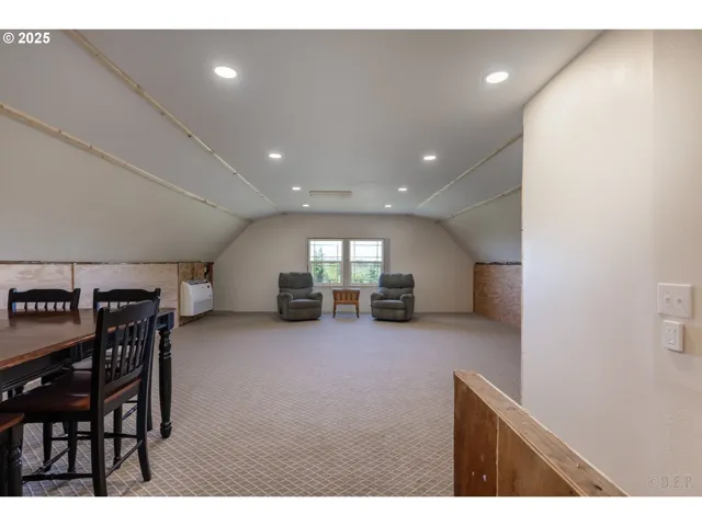 Family Room-Upper