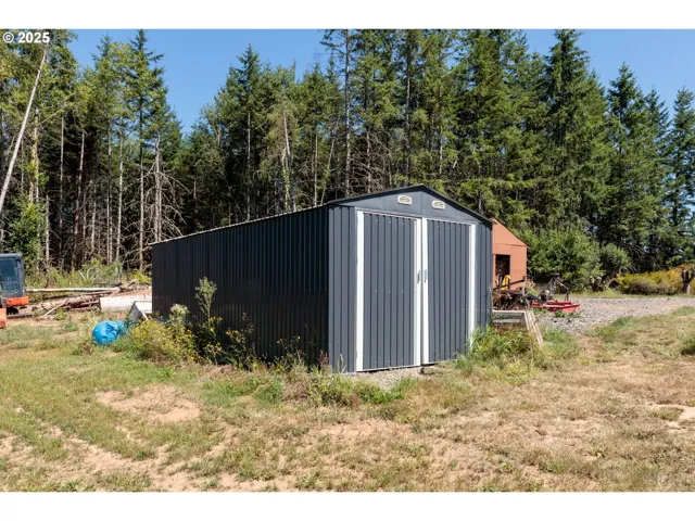 Shed