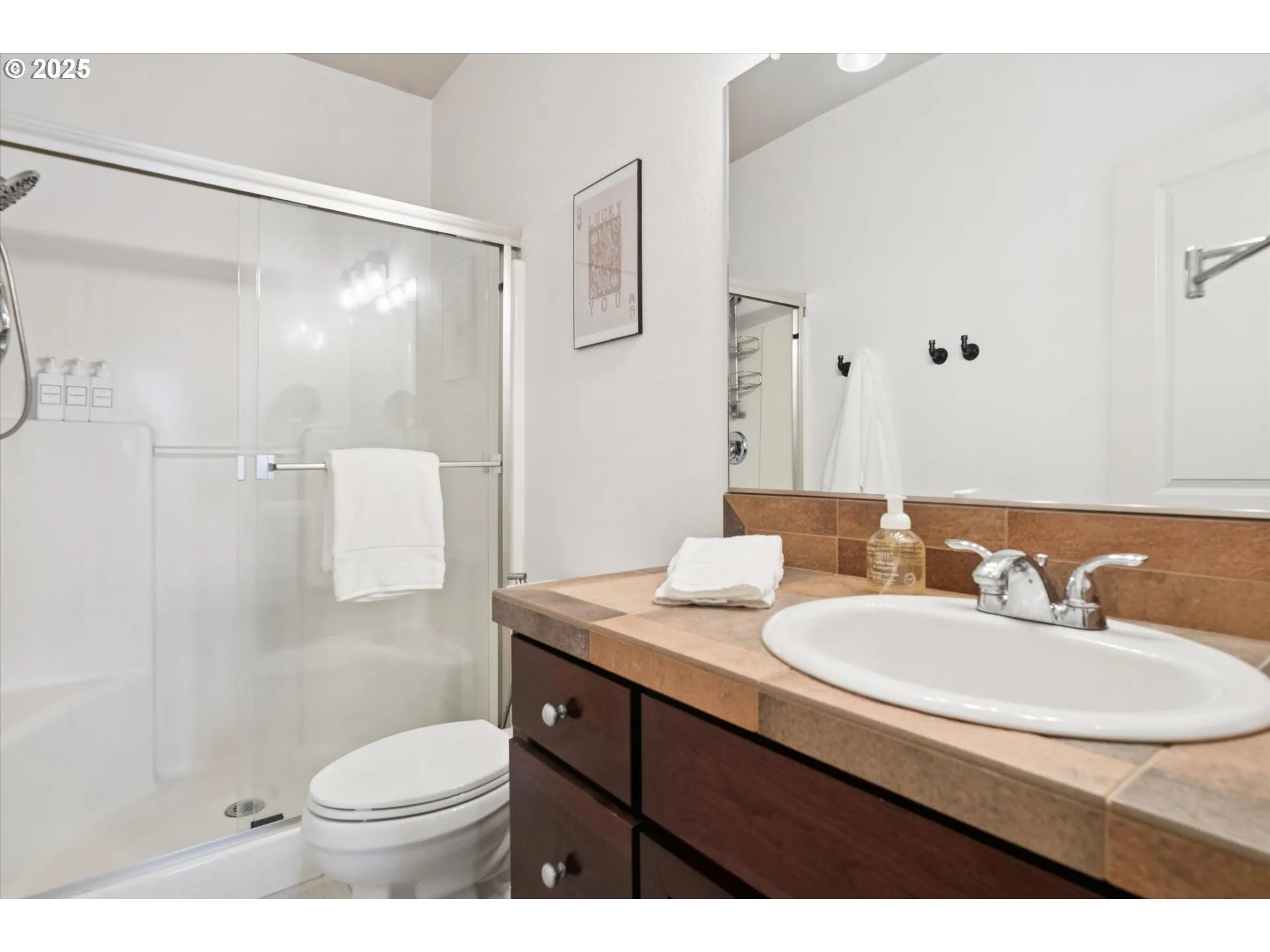 En Suite Bathroom-Upper