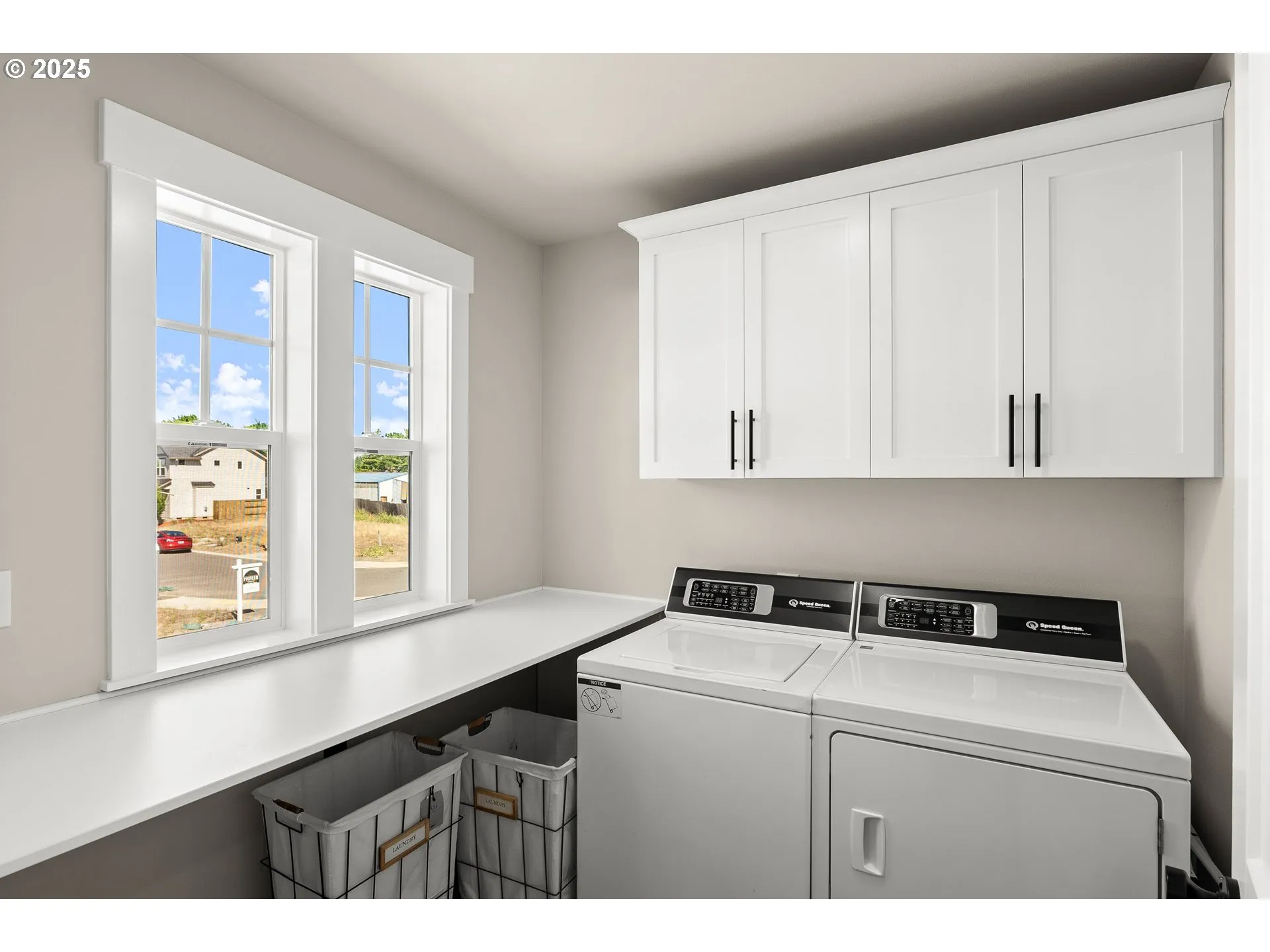 Laundry-Upper