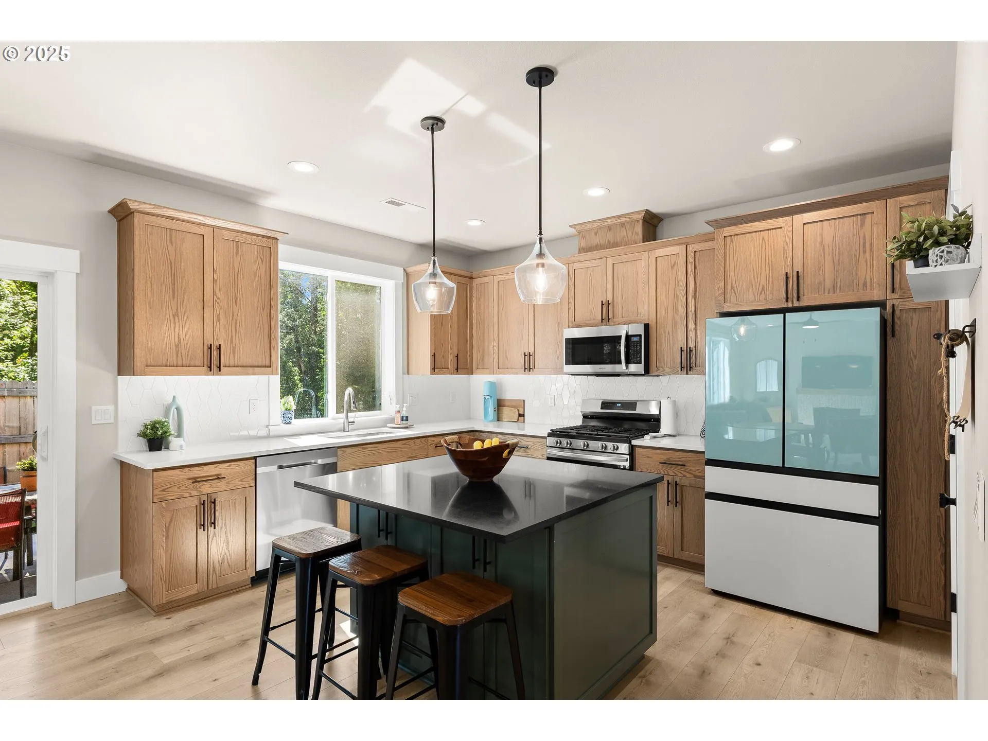 Kitchen-Island