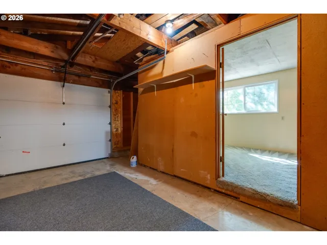 Garage-# 1