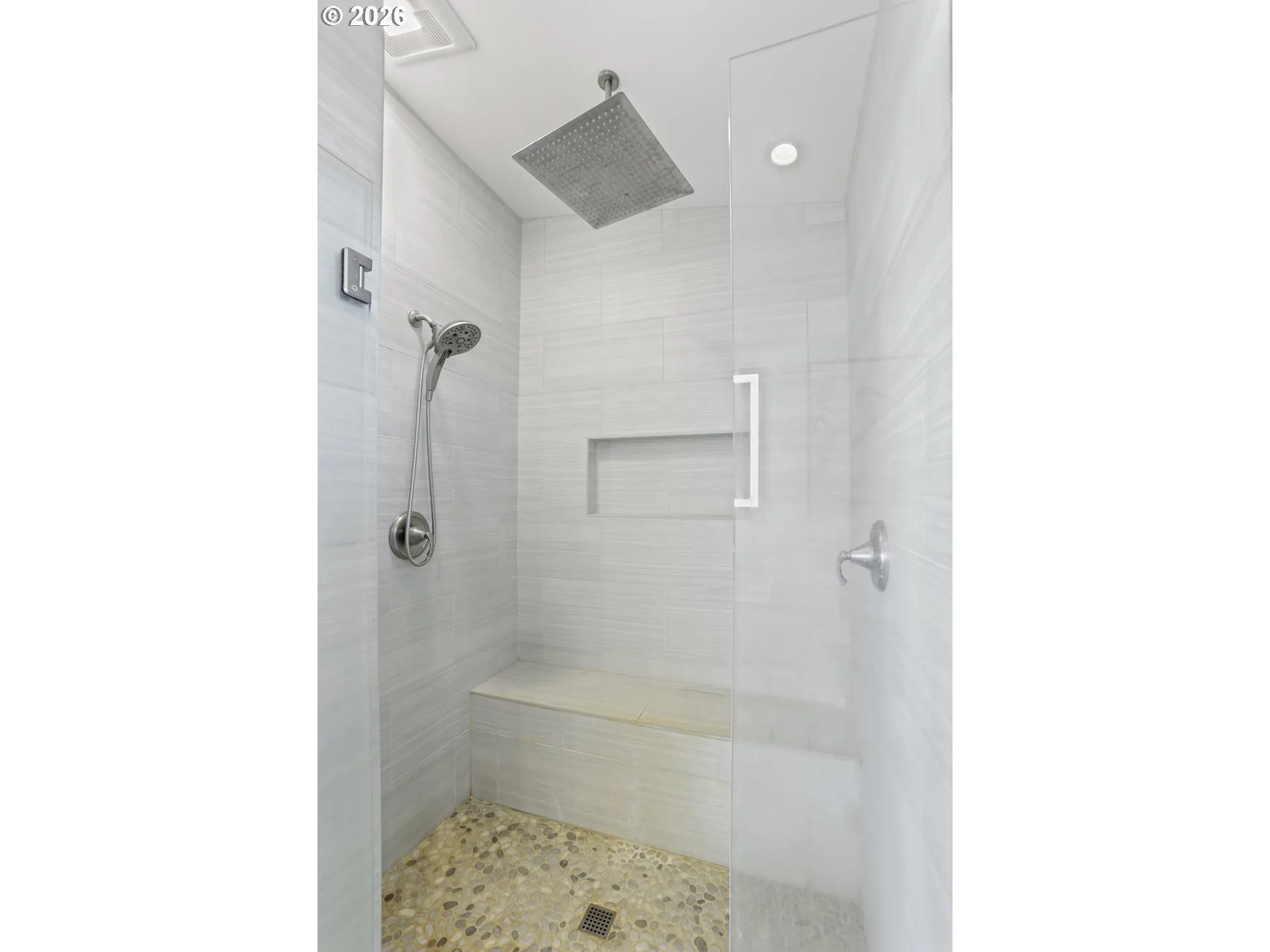 Bathroom-Walk in Shower