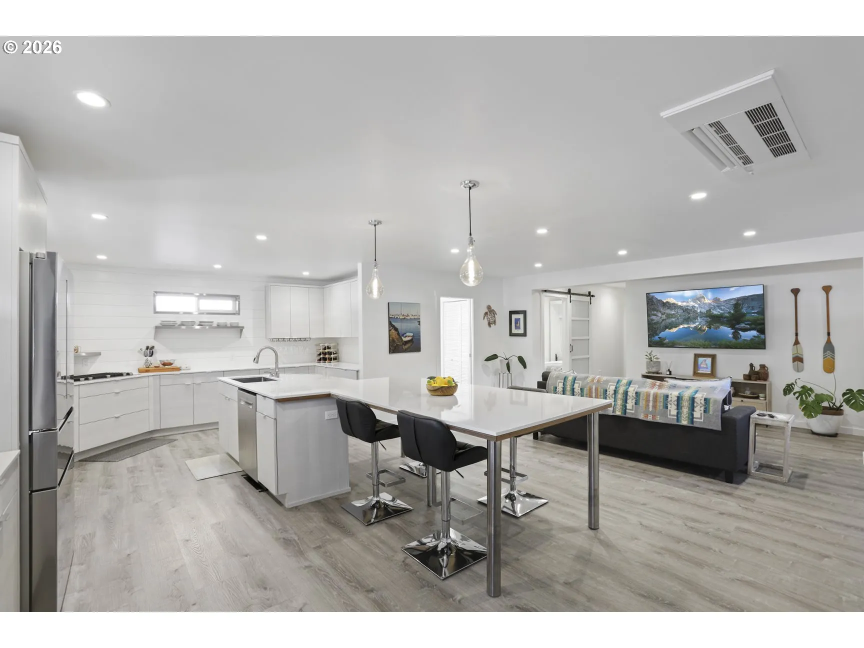 Kitchen/Living Room