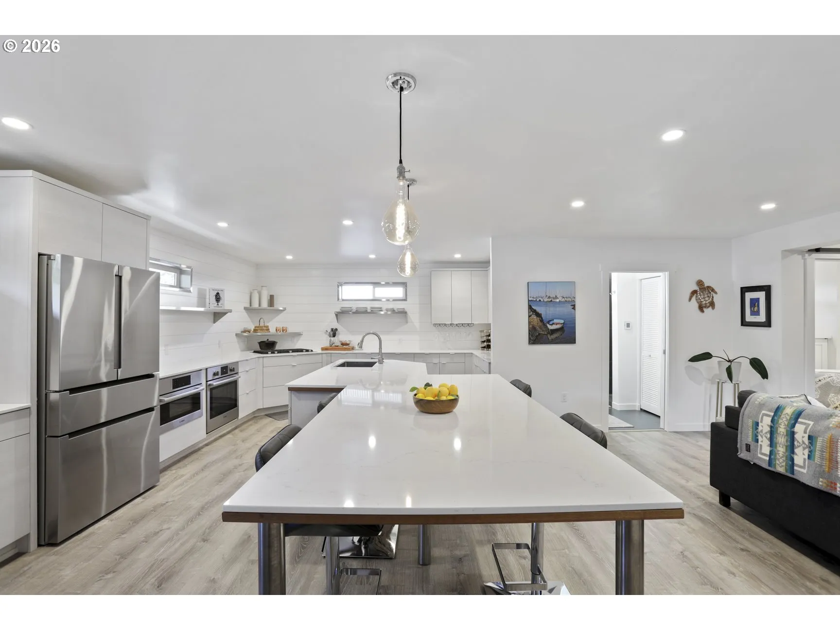 Kitchen-Island