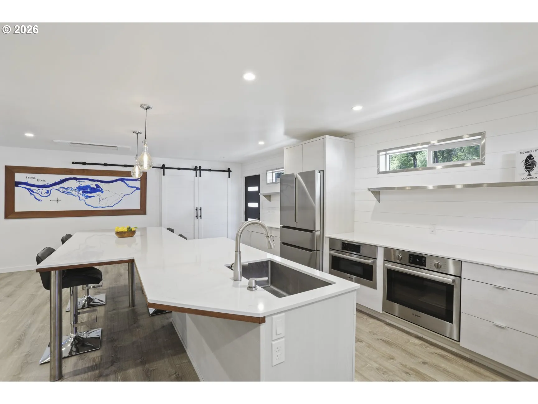 Kitchen-Cooking Island