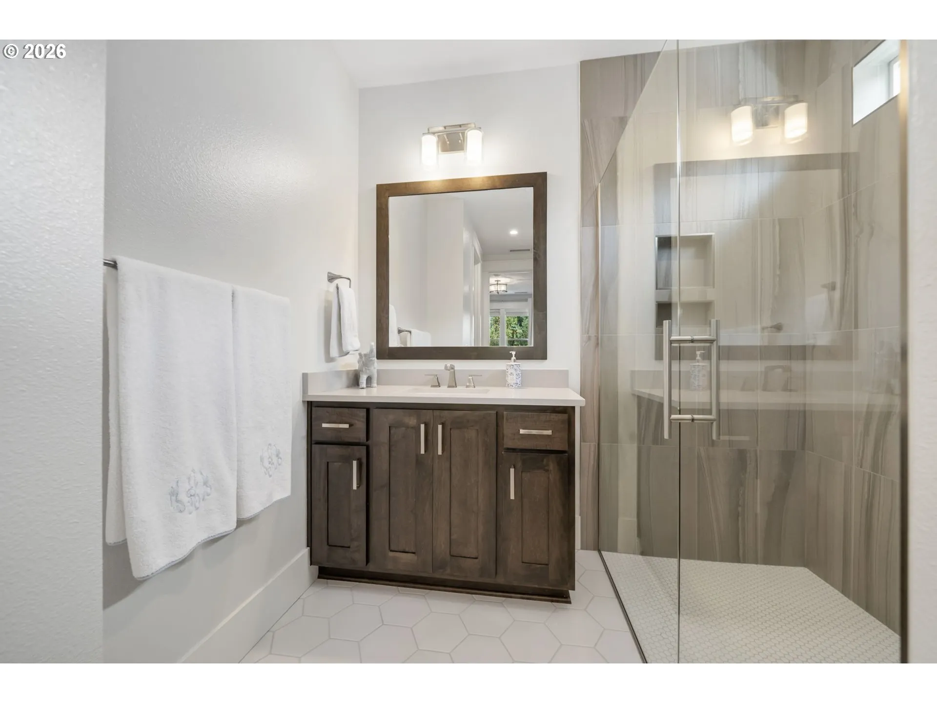 Bathroom, Attached-Main