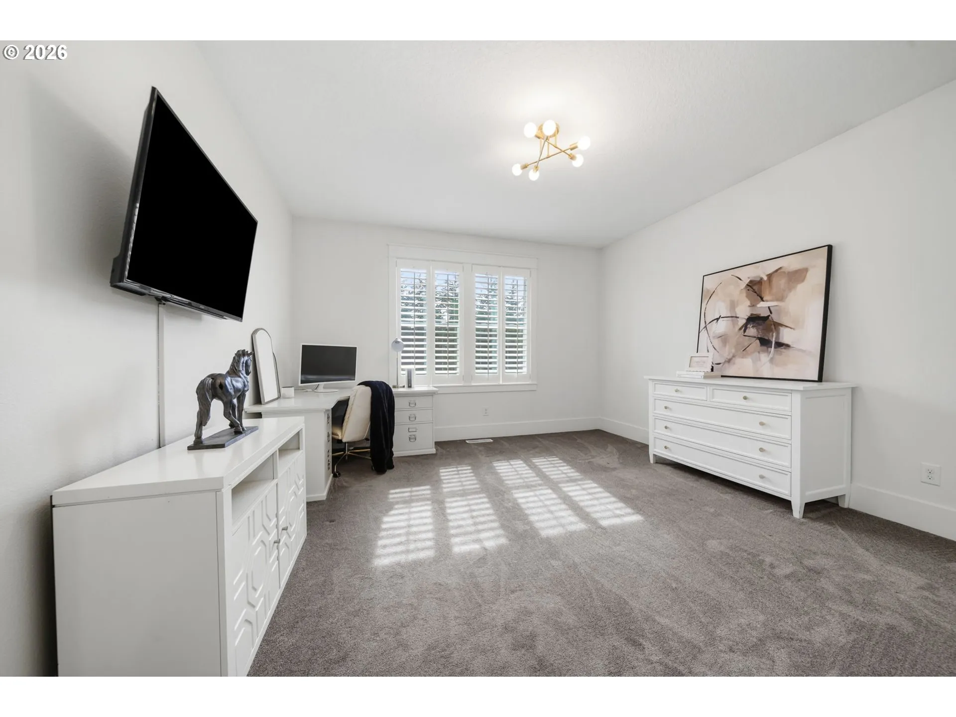 Bedroom-Upper