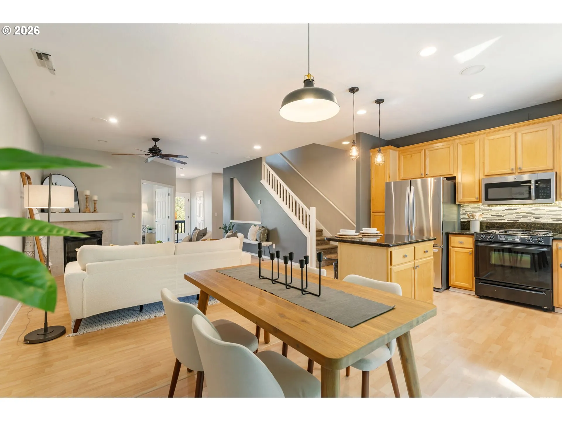Living Room/Dining Room