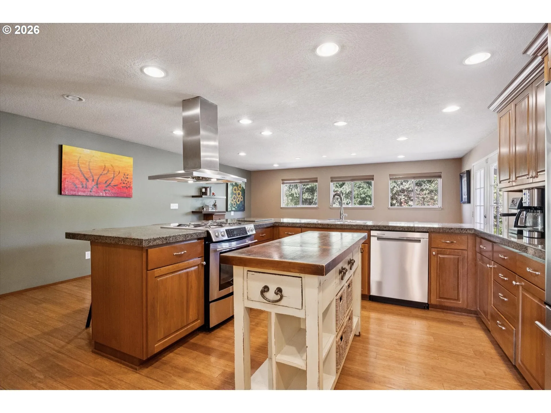Kitchen-Island