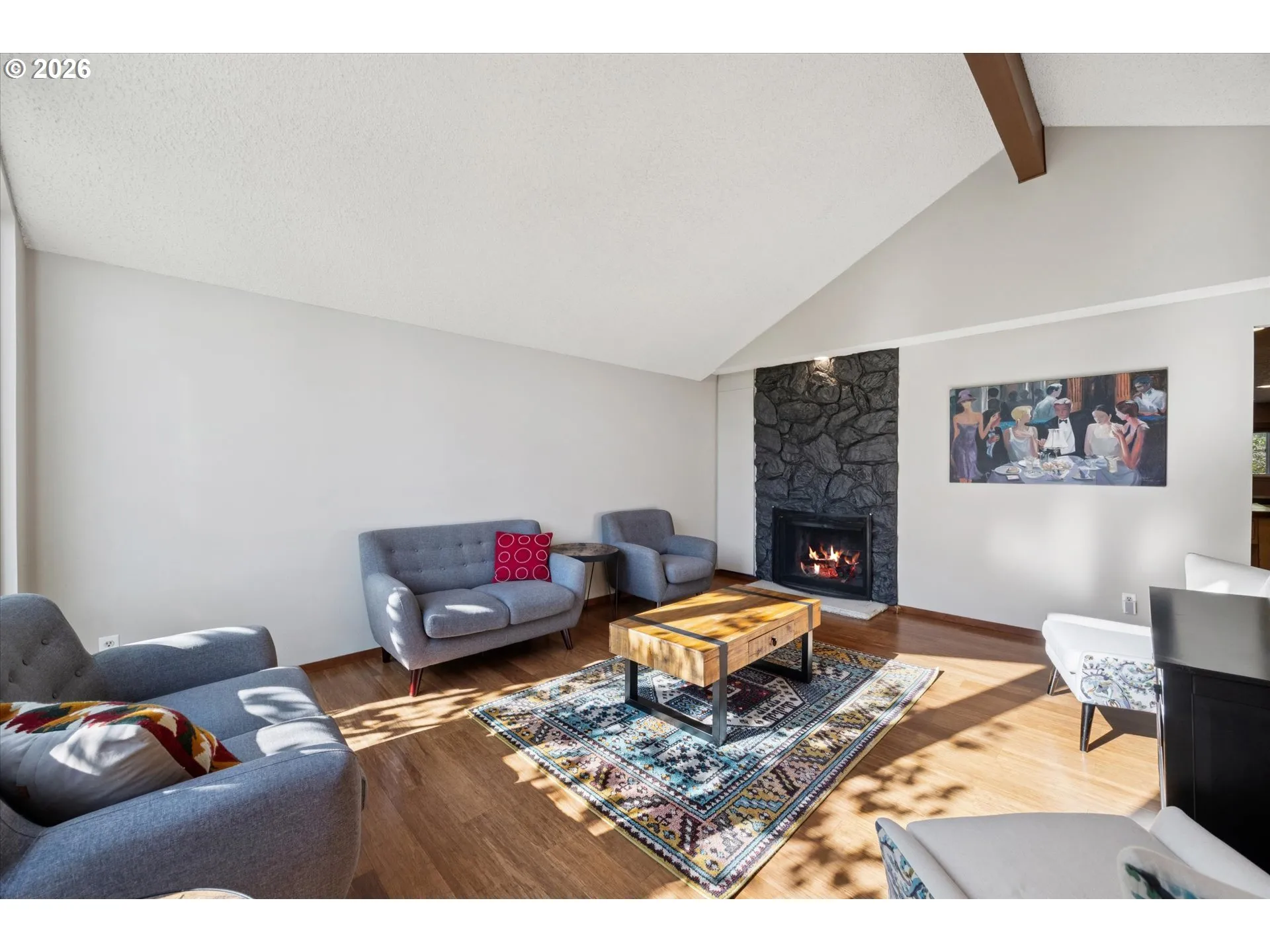 Living Room-Fireplace