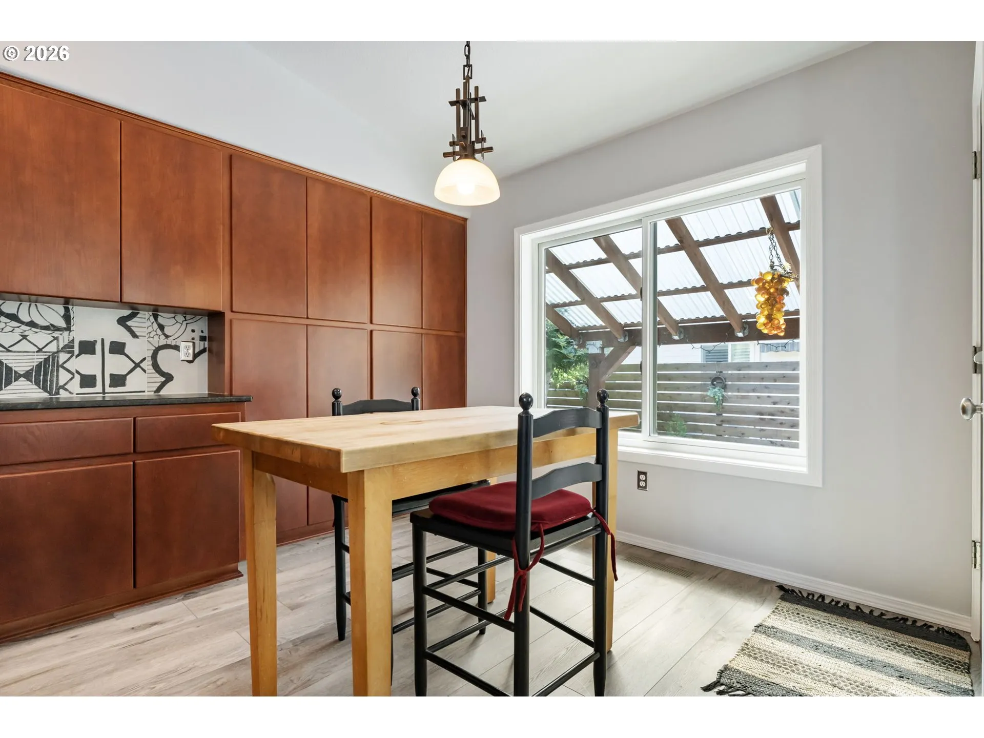 Kitchen-Eating Area