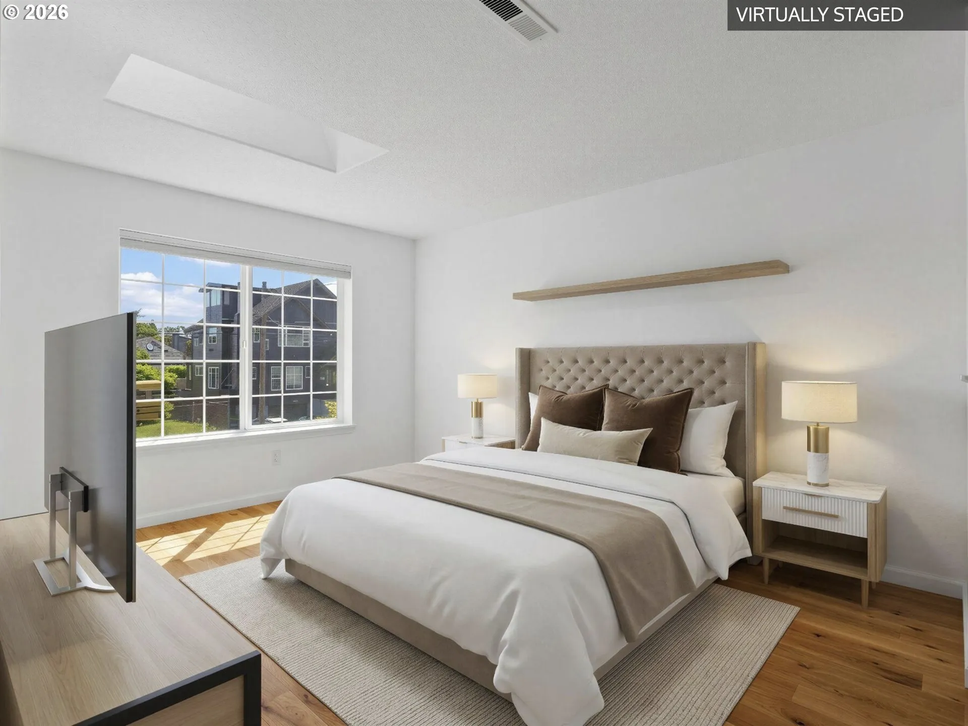 Primary Bedroom-Upper