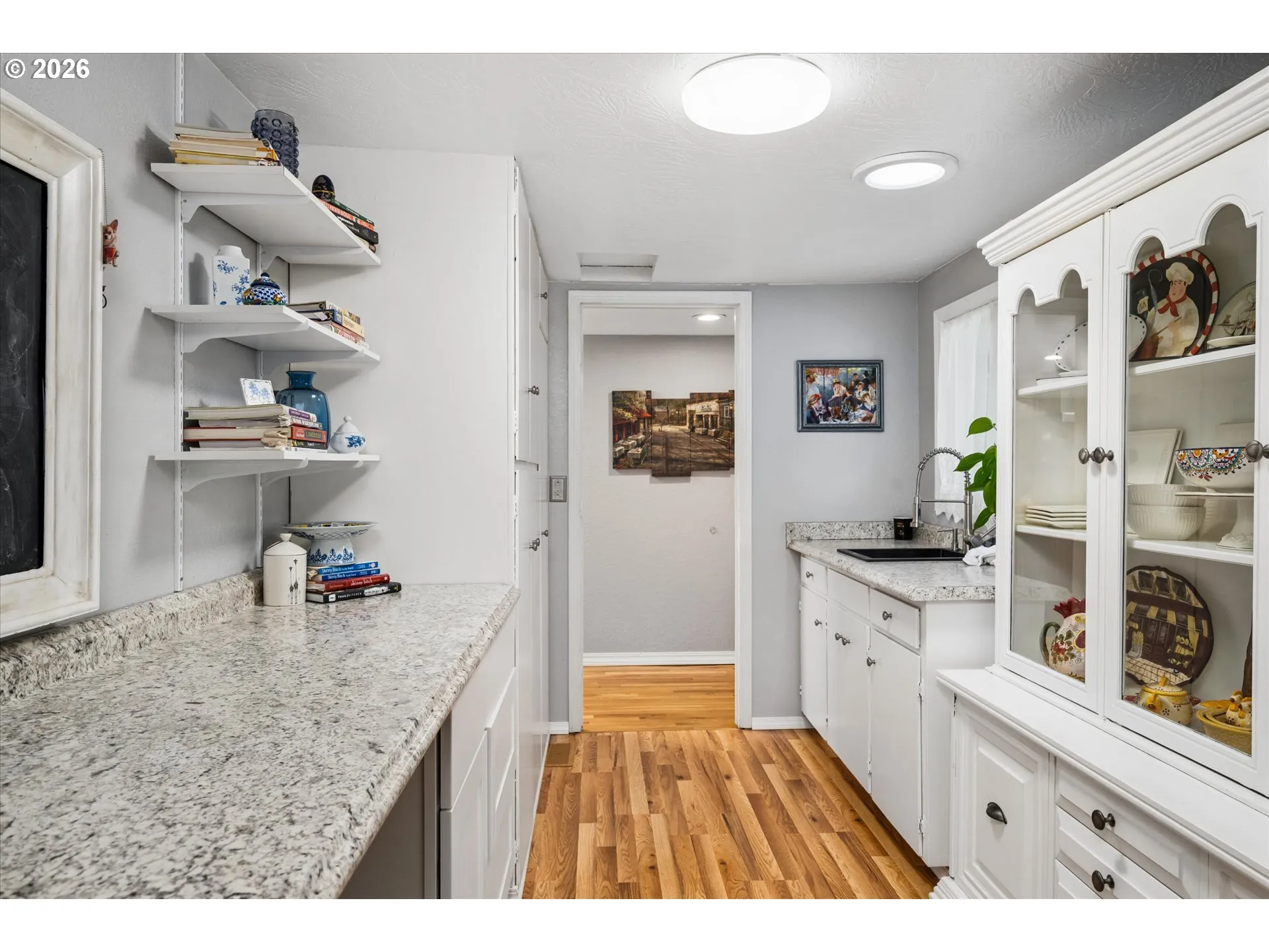 Pantry-Main