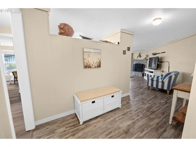 Entrance/Foyer