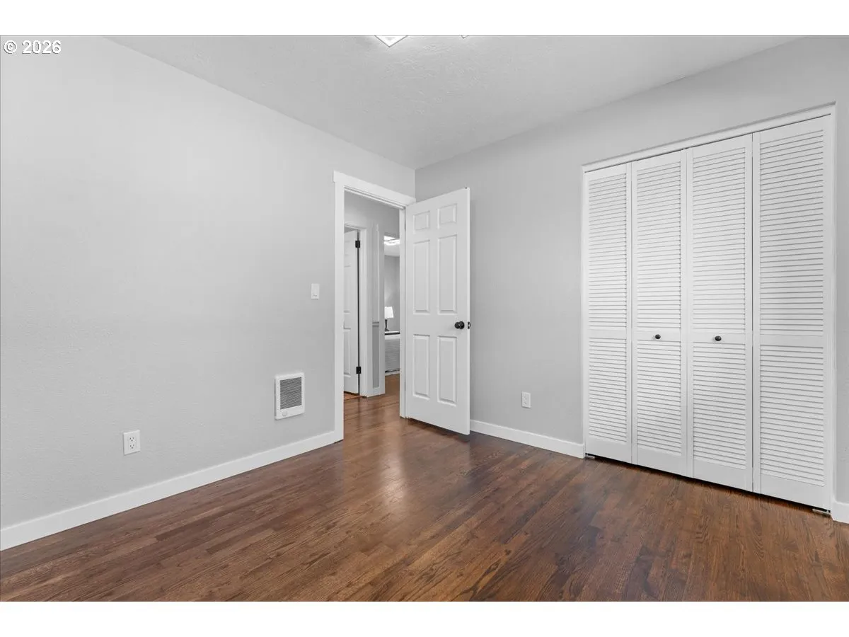 Bedroom-# 1