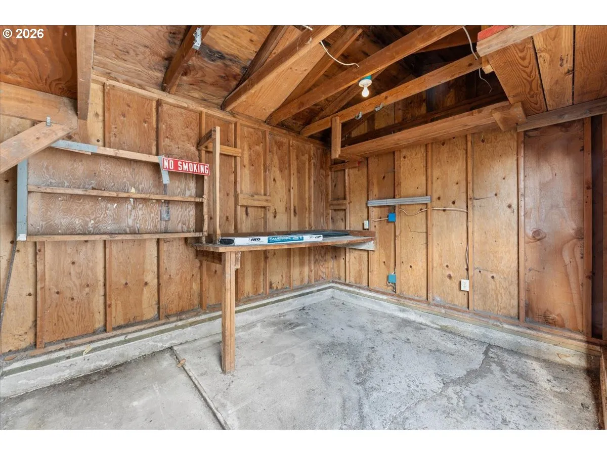 Shed