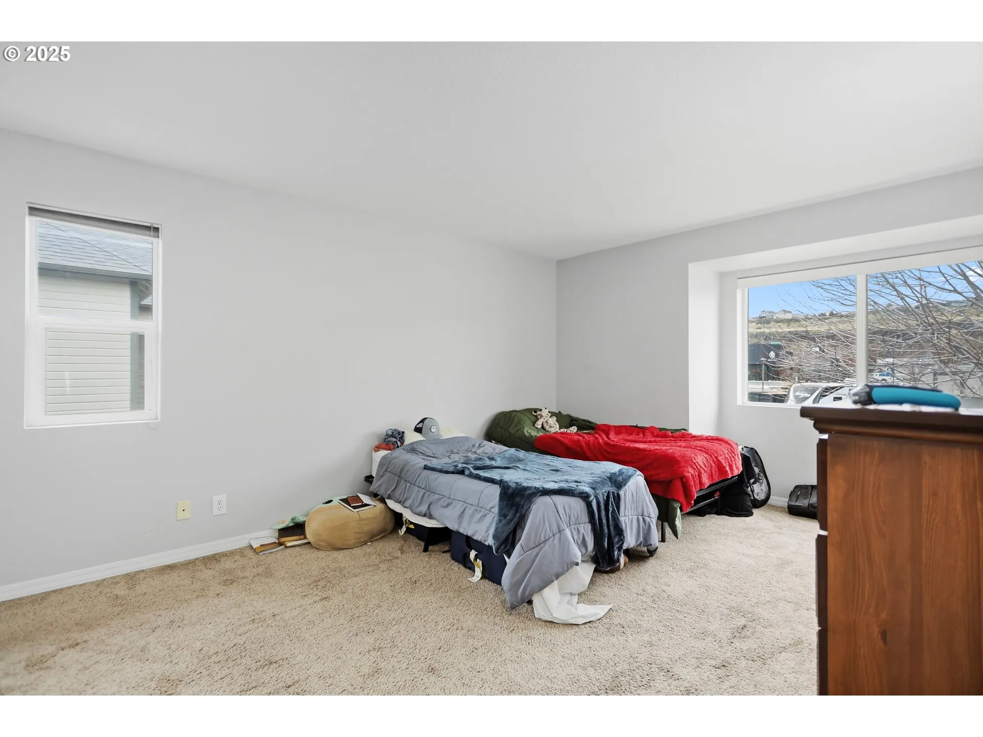 Bedroom, Primary