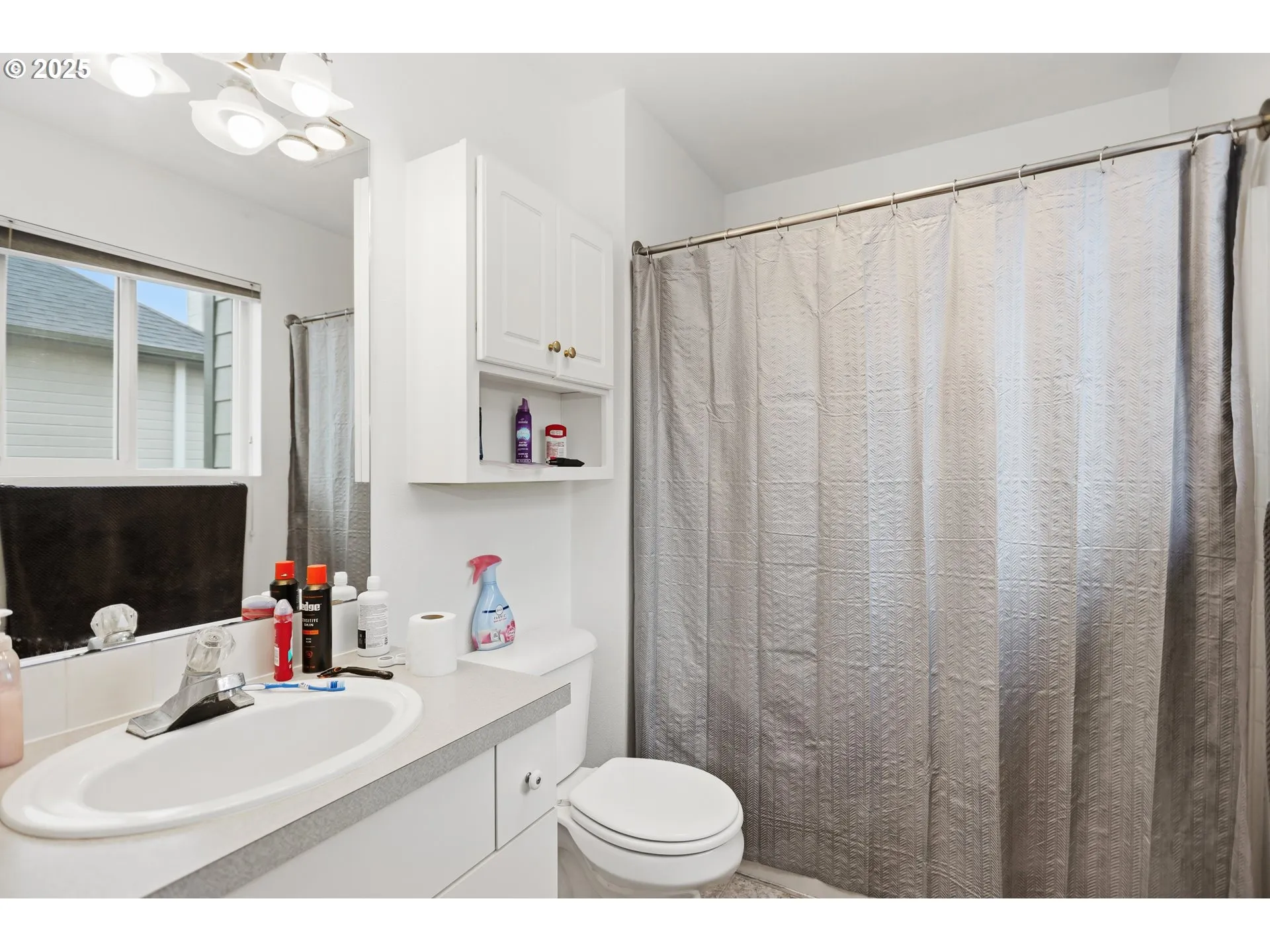 Bathroom, Attached